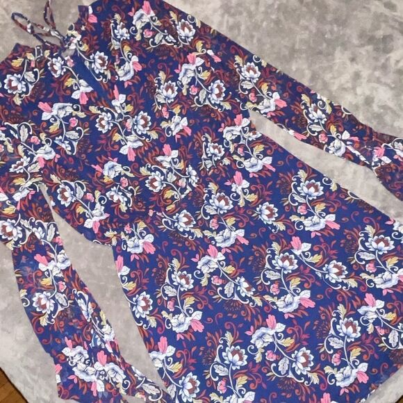 WAYF Floral Print w/ Eyelet Back Tie at Neck Dress - Picture 8 of 9